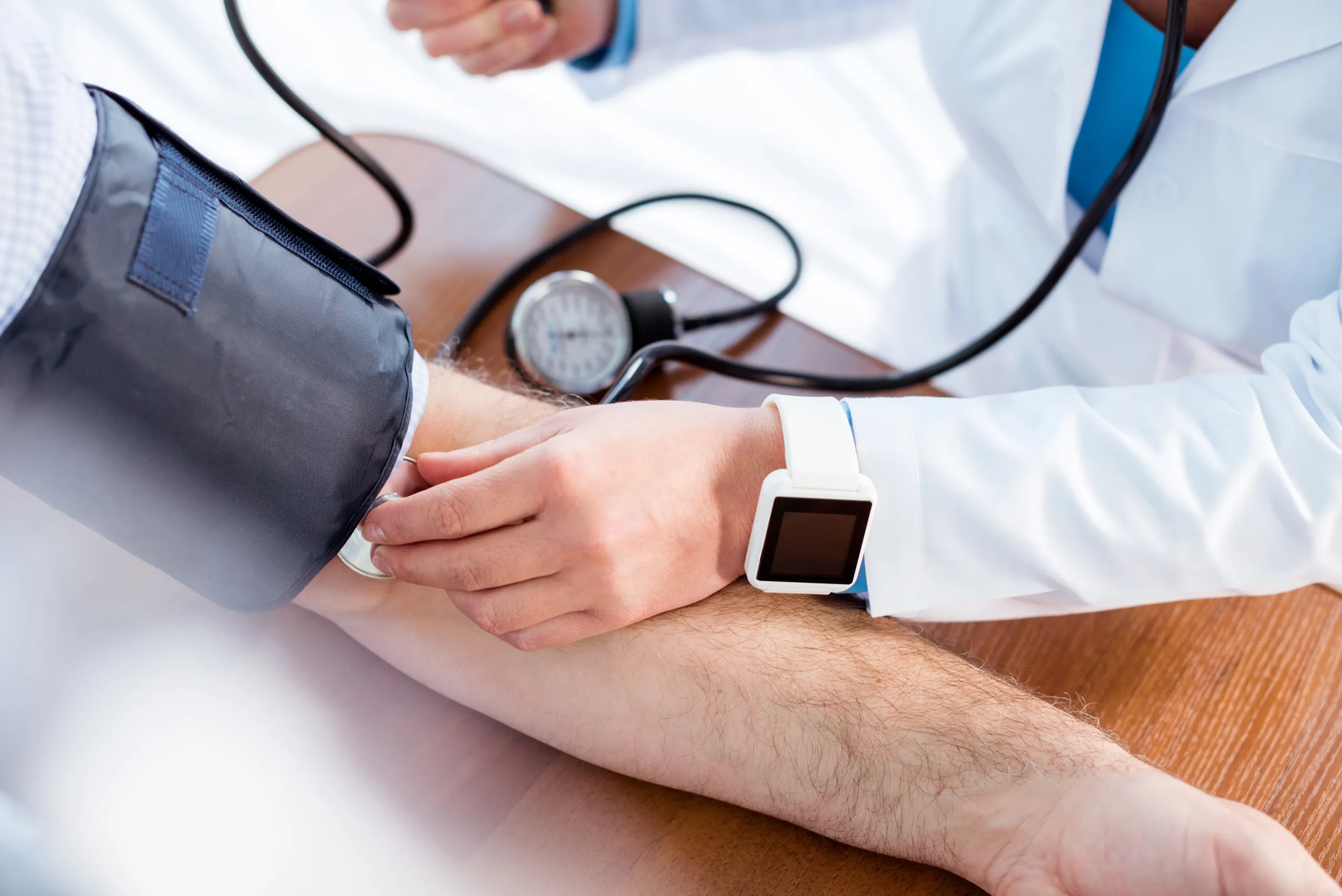 pise de tension médicale
